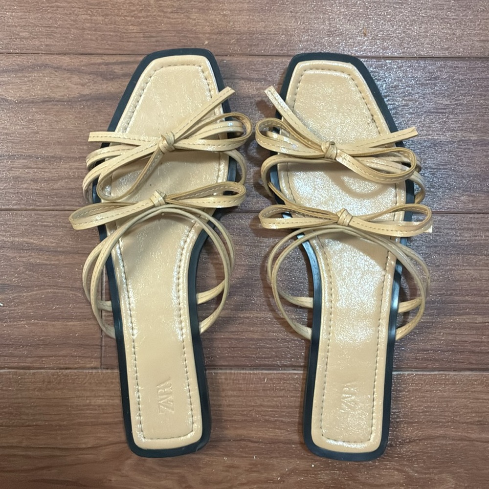 ZARA Bow Trim Flat Sandals - Picture 8 of 10